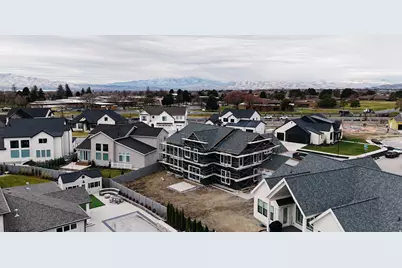 1058 N 930 E #64, American Fork, UT 84003 - Photo 2