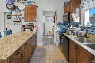 2879 S 9100 W, Magna, UT 84044 - Photo 10