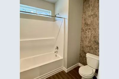 884 N Van Dyne Dr #E304, Saratoga Springs, UT 84045 - Photo 12