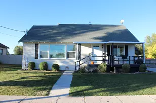 165 E Center, Gunnison, UT 84634 - Photo 2