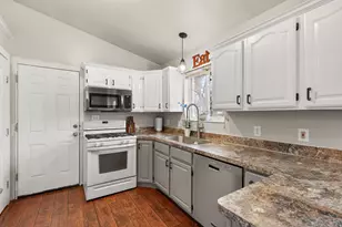 2592 N 330 E, North Logan, UT 84341 - Photo 10