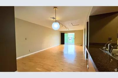 110 S 800 E #402, Salt Lake City, UT 84102 - Photo 6