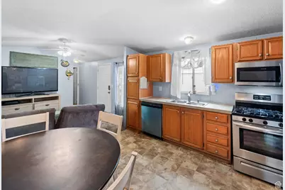 1450 N Washington Blvd #131, Ogden, UT 84404 - Photo 4