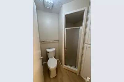 1404 E 8685 S, Sandy, UT 84093 - Photo 10