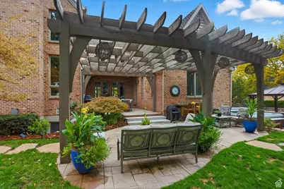 963 E Old English Rd S, Draper, UT 84020 - Photo 74