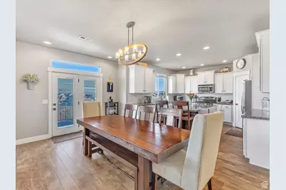 8169 S Flaxton Ln W, West Jordan, UT 84081 - Photo 2