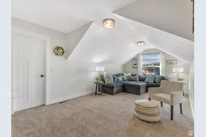 8169 S Flaxton Ln W, West Jordan, UT 84081 - Photo 10