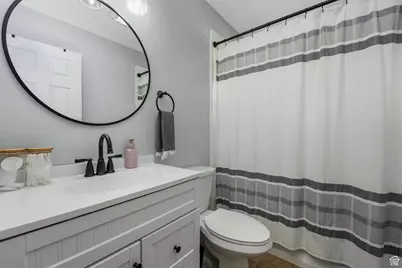 917 N Garden Dr, Orem, UT 84057 - Photo 12