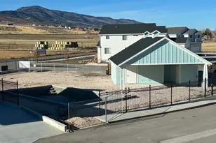 2216 S Beachcomber Ln, Garden City, UT 84028 - Photo 40