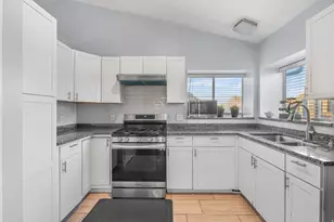 6853 S Mullien Dr W, West Jordan, UT 84081 - Photo 10