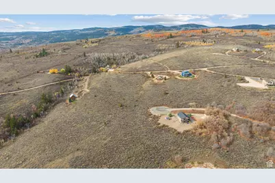 3332 S Mules Ear Cir #38, Garden City, UT 84028 - Photo 4