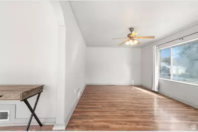 264 W International Ave, Tooele, UT 84074 - Photo 8