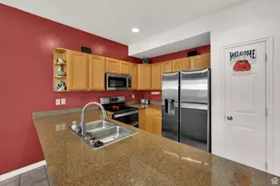 5189 W Dove Creek Ln S, West Jordan, UT 84081 - Photo 12