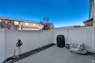 5189 W Dove Creek Ln S, West Jordan, UT 84081 - Photo 4