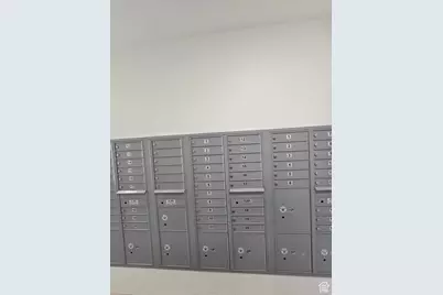 2085 N Main St #402, Sunset, UT 84015 - Photo 10