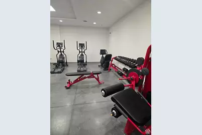 2085 N Main St #402, Sunset, UT 84015 - Photo 14