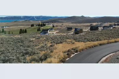 2902 S Country Club Way #78/79, Garden City, UT 84028 - Photo 10