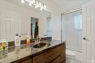 818 E Creekside Dr S, Layton, UT 84041 - Photo 14