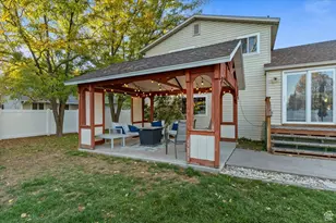 818 E Creekside Dr S, Layton, UT 84041 - Photo 22