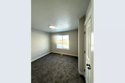 2362 E Blossom St #477, Eagle Mountain, UT 84005 - Photo 12