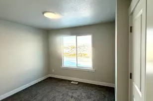 2362 E Blossom St, Eagle Mountain, UT 84005 - Photo 12