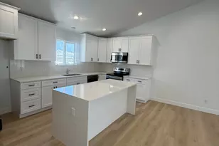 2296 E Marigold Dr, Eagle Mountain, UT 84005 - Photo 6