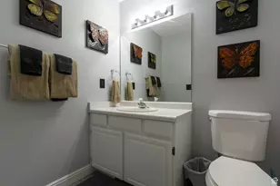 2439 W Bridle Oak Dr, South Jordan, UT 84095 - Photo 26