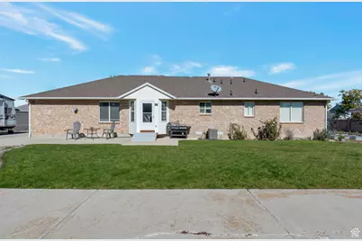 2439 W Bridle Oak Dr, South Jordan, UT 84095 - Photo 38