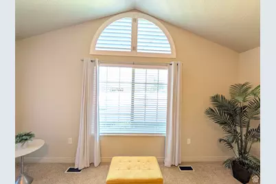 385 E 2280 N #D, North Logan, UT 84341 - Photo 8