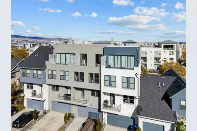 4563 W Daybreak Rim Way, South Jordan, UT 84009 - Photo 32