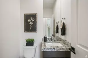 4563 W Daybreak Rim Way, South Jordan, UT 84009 - Photo 16