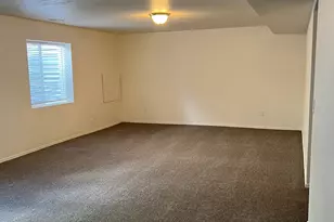 792 E 540 N, Tooele, UT 84074 - Photo 26