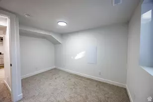 2290 E 2700 S, Salt Lake City, UT 84109 - Photo 16