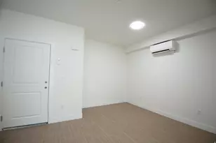 2085 N Main St, Sunset, UT 84015 - Photo 4