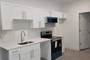 2085 N Main St, Sunset, UT 84015 - Photo 2