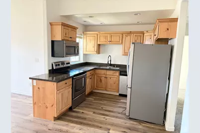 2522 W 500 S #6, Springville, UT 84663 - Photo 4