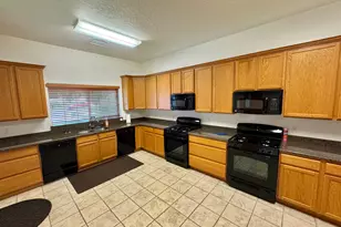 1216 S 1150 W, Payson, UT 84651 - Photo 24