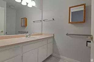 1990 E Terra Vista Way, Sandy, UT 84093 - Photo 28