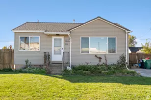 2153 W 4800 S, Roy, UT 84067 - Photo 2