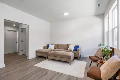 717 S Harrison Dr, Springville, UT 84663 - Photo 10