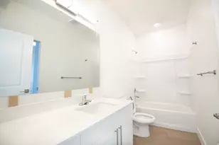 2085 N Main St, Sunset, UT 84015 - Photo 8