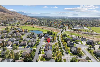 10587 N Avalon, Cedar Hills, UT 84062 - Photo 32