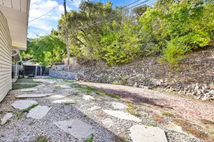 4825 S Burch Creek Dr E, South Ogden, UT 84403 - Photo 38