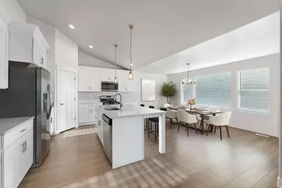 4602 N Kings Peak Way Way E, Eagle Mountain, UT 84005 - Photo 8