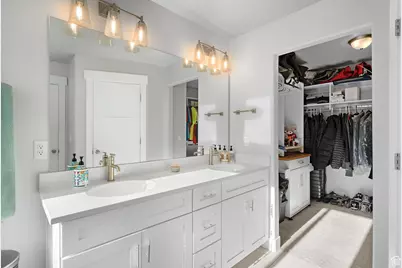 4602 N Kings Peak Way Way E, Eagle Mountain, UT 84005 - Photo 18