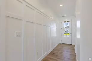 206 S 100 E, Smithfield, UT 84335 - Photo 2