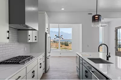 4323 N Maple Hollow Blvd #114, Lehi, UT 84048 - Photo 8