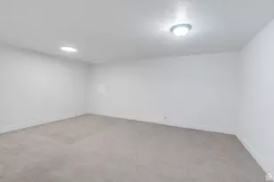 59 W Princeton Dr, Midvale, UT 84047 - Photo 22