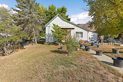 525 E 200 N, Pleasant Grove, UT 84062 - Photo 2