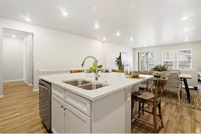 11662 S Gannet Way #580, South Jordan, UT 84009 - Photo 8